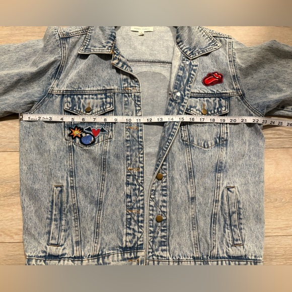 Honey Punch Oversized Denim Jacket with Soul Patch – Size Large - Picture 8 of 9